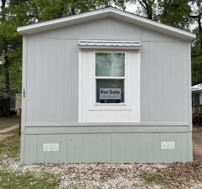 Photo 2 of 32 of home located at 133 Lillian #Ll133 Conroe, TX 77301