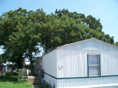 Mobile Home at 601 S Vista Ln Lot #202 Edmond, OK 73034
