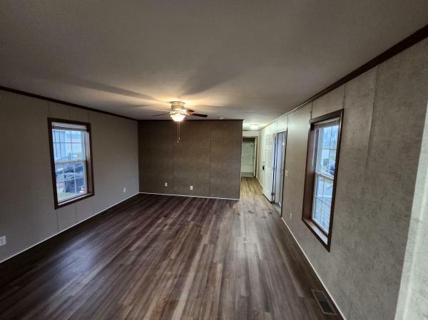 2016 FORTUNE 4 FGS1672 201R  Home