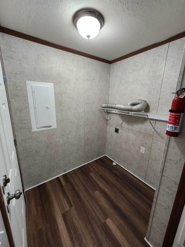 2016 FORTUNE 4 FGS1672 201R  Home