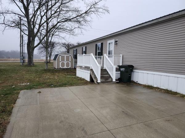 2016 FORTUNE 4 FGS1672 201R  Home