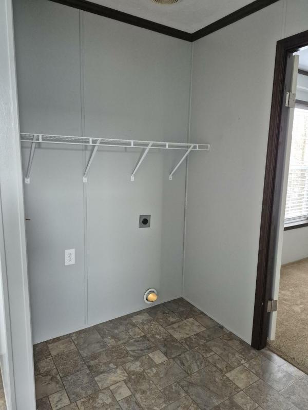 2018 Champion EVA10 FGS1660203R  Home