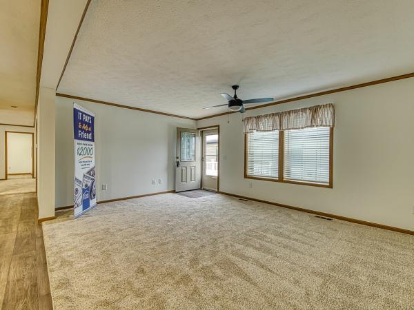 2026 Colony 198 DT1039-P  Home