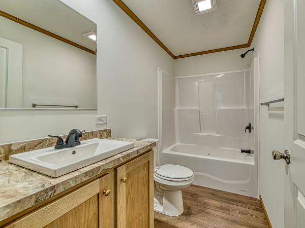 2026 Colony 198 DT1039-P  Home