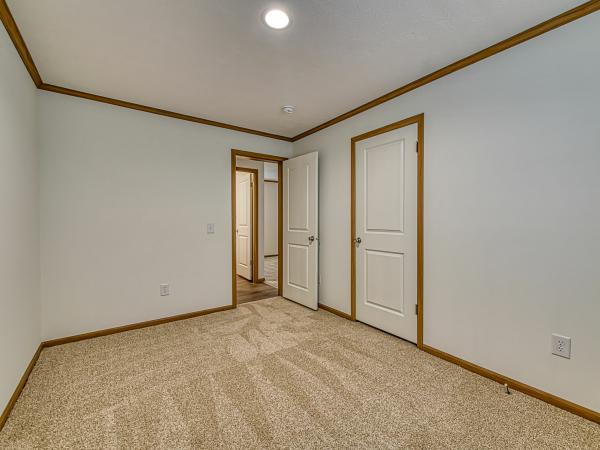 2026 Colony 198 DT1039-P  Home