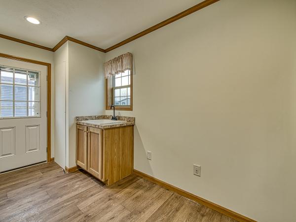 2026 Colony 198 DT1039-P  Home