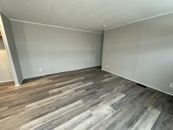 2019  Mobile Home For Sale