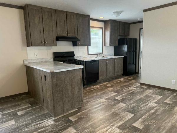 Photo 1 of 2 of home located at 6555 Kentwood Drive Lot 442 Holly, MI 48442