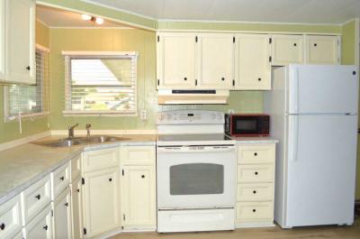 Photo 4 of 20 of home located at 888 Mandarin Place Venice, FL 34285