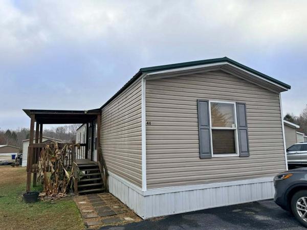 Photo 1 of 2 of home located at 46 Appaloosa Trl Corbin, KY 40701