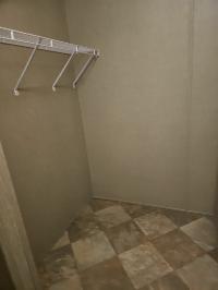 2017 Singlewide 10-G-RM1656A Mobile Home