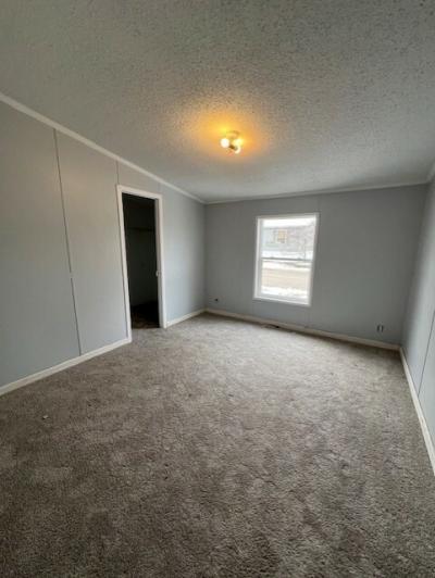 Photo 5 of 6 of home located at 351 Tanbark Drive Hamilton, OH 45011