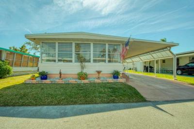 Mobile Home at 18675 U.s. Hwy 19 N. Lot 320 Clearwater, FL 33764