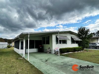 Photo 3 of 35 of home located at 5431 NE 35th Street Lot 230 Silver Springs, FL 34488