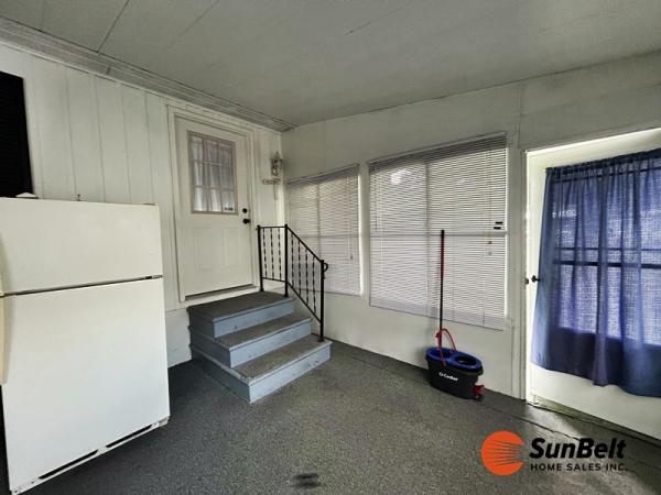 1982 DEVO Mobile Home