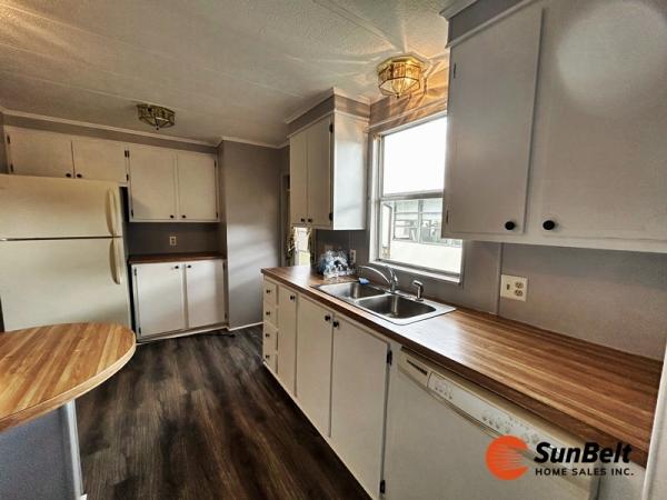 1982 DEVO Mobile Home