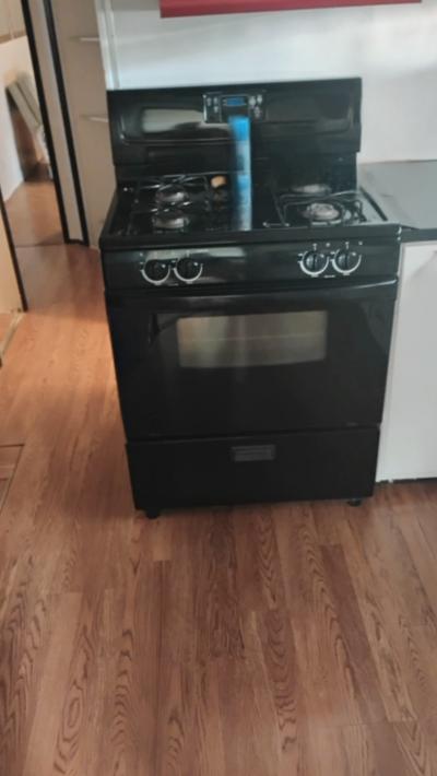 Photo 3 of 19 of home located at 249 Jasper St. Largo, FL 33770