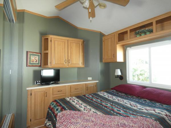 1999 CAVCO Mobile Home
