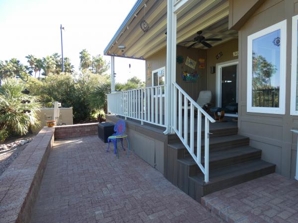 1999 CAVCO Mobile Home