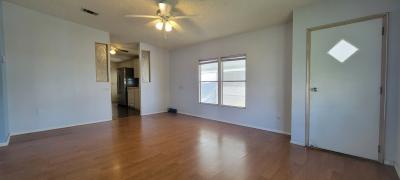 Photo 4 of 11 of home located at 5829 Tuna Drive Orlando, FL 32822