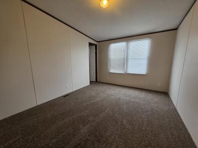 Photo 4 of 13 of home located at 351 Farmtree Drive Flint, MI 48506