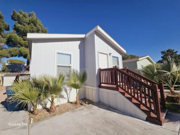 2020 Clayton - Buckeye AZ Mobile Home For Rent