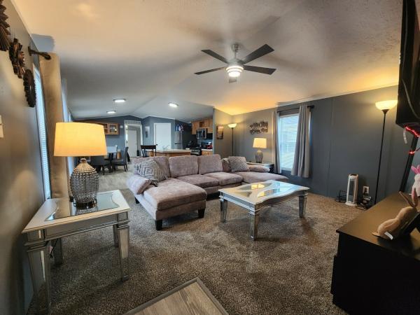 2001 Skyline 3CK2B Mobile Home