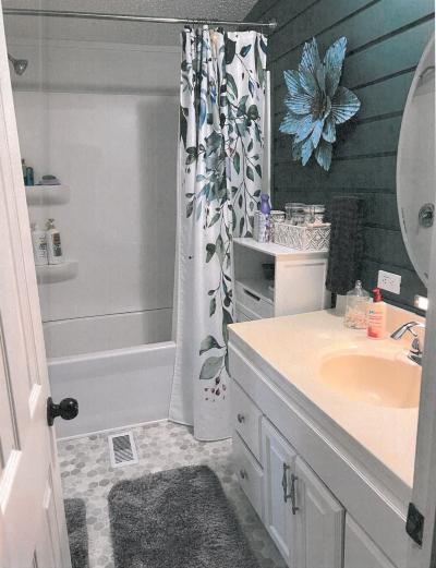 Photo 4 of 5 of home located at 4423 Brookmere Dr Kentwood, MI 49512