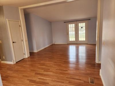 Photo 2 of 11 of home located at 50017 Wedgewood Ct. South Shelby Township, MI 48315