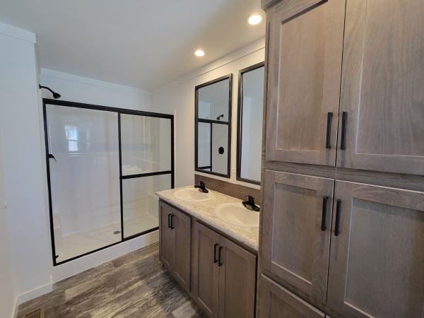 2025 Champion PLT-SWSun1664 Mobile Home