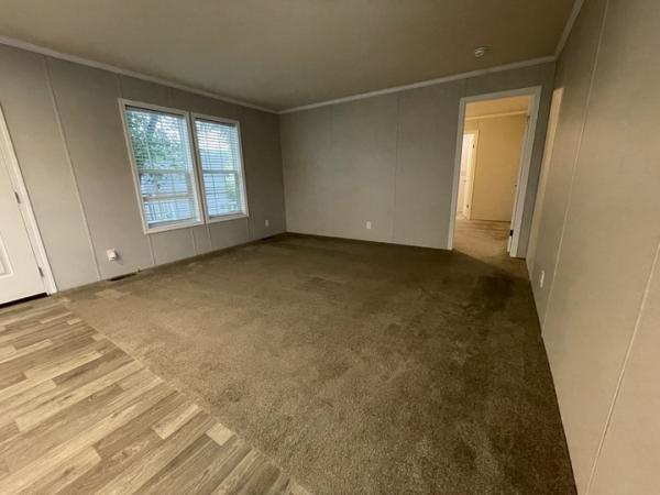 2021 Champion - Topeka Mobile Home