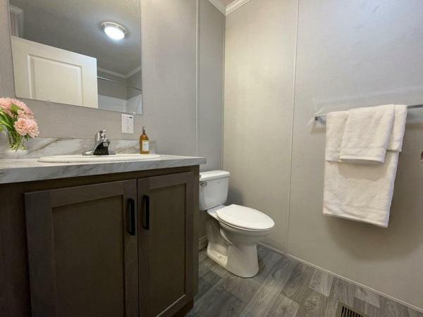 2021 Champion - Topeka Mobile Home