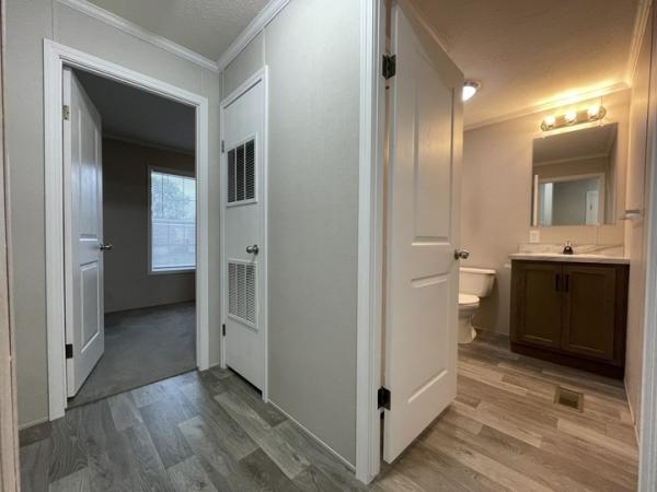 2021 Champion - Topeka Mobile Home