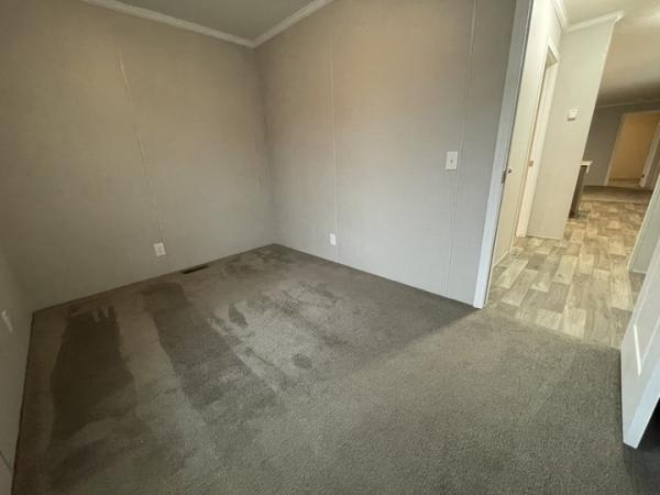 2021 Champion - Topeka Mobile Home