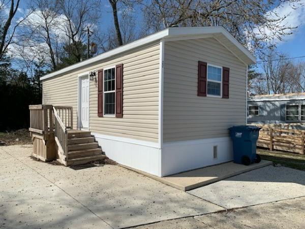 Photo 1 of 2 of home located at 22 Kris Dr Bloomington, IL 61704