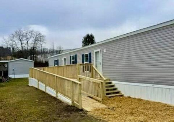 Photo 1 of 2 of home located at Lot C 109 Beckley, WV 25801