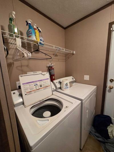 Photo 3 of 3 of home located at 2543 Bell Ct Wixom, MI 48393