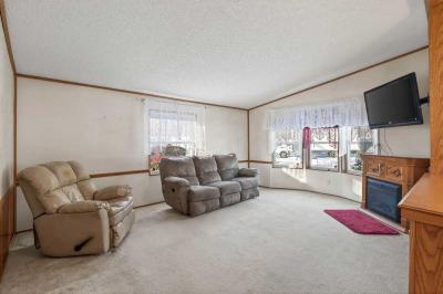 Photo 5 of 21 of home located at 1870 87th St. W Inver Grove Heights, MN 55077