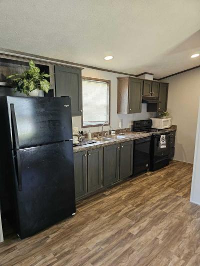 Mobile Home at 213 Brown St. Derry, PA 15627