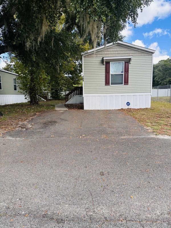 Photo 1 of 2 of home located at 748 Queens Rd Gainesville, FL 32607