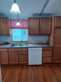 1985 Fleetwood Berkshire Manufactured Home