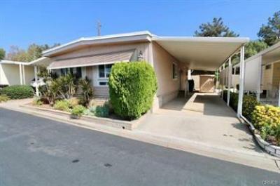 Photo 5 of 36 of home located at 3744 Lake Grove Drive Unit#21 Yorba Linda, CA 92886