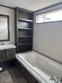 2024 Pinnacle 16763u Manufactured Home