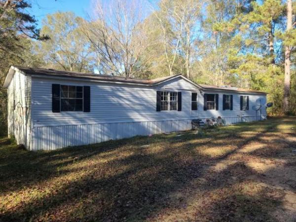 Photo 1 of 1 of home located at Repo Depot (Refurb Lot Only) 500 W Presley Blvd (Main Lot 9 McComb, MS 39648