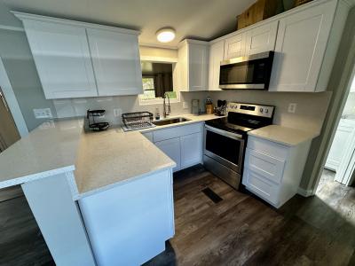 Photo 5 of 15 of home located at 7125 Fruitville Rd 052 Sarasota, FL 34240