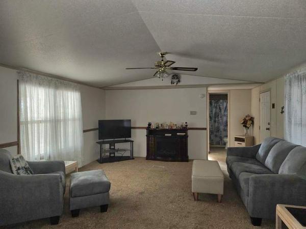 1997 Fleetwood Manufactured Home