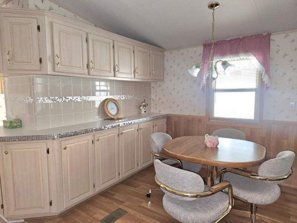 1997 Fleetwood Manufactured Home