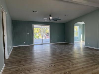 Photo 5 of 12 of home located at 100 E Hampton Dr Auburndale, FL 33823