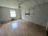 1976 GLEN Manufactured Home