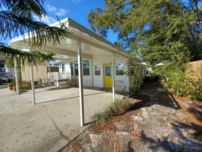 Photo 2 of 14 of home located at 37549 Chancey Road 323 Zephyrhills, FL 33541